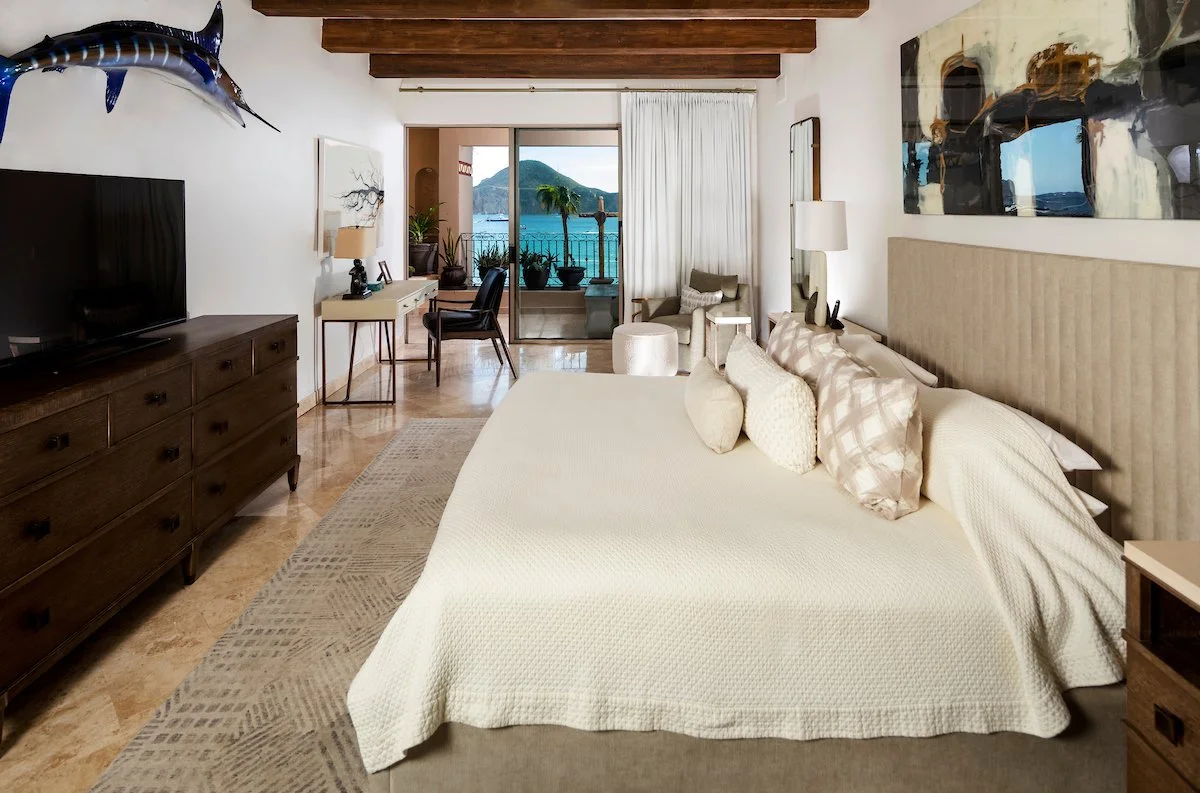 Master bedroom with king bed and ocean view